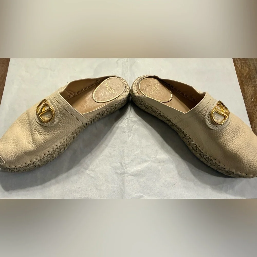 Valentino Garavani VLogo Leather Espadrille Mules Size 41 Made in Italy EUC